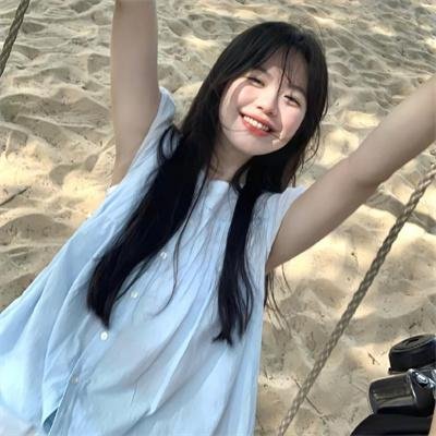 月亮中的亚马逊女人